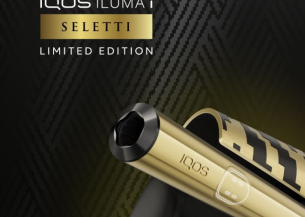 IQOS ILUMA i x SELETTI Limited Edition – tume taust, detailid hoidjal ja laadijal