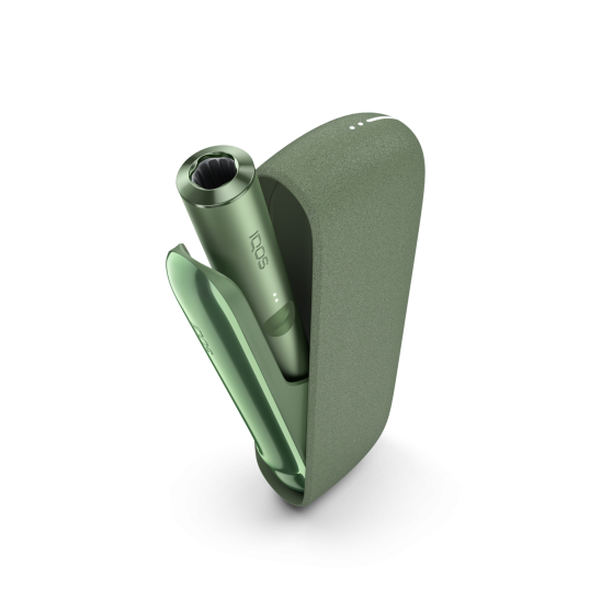 Держатель IQOS ILUMA цвета Moss Green внутри устройства с открытыми дверцами